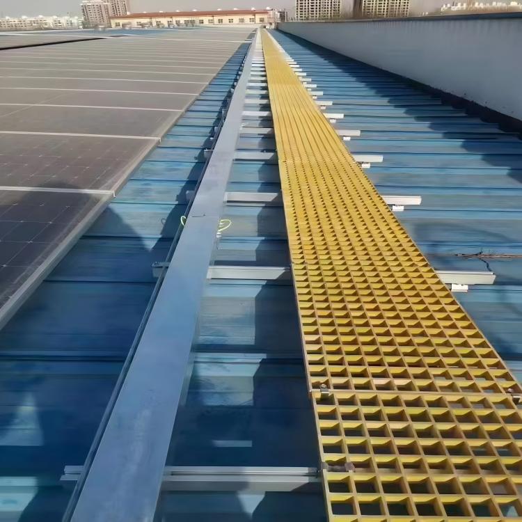 Molded FRP grating panel